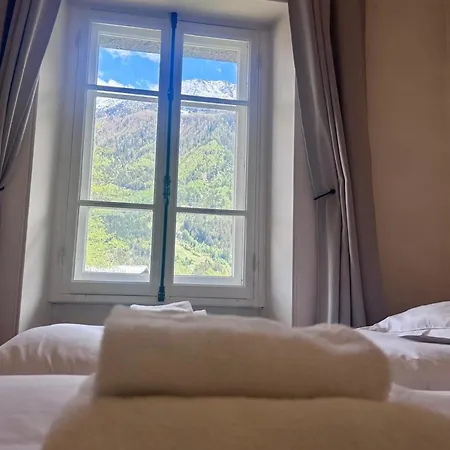 Lovely Flat & Parking In The Heart Of Lägenhet