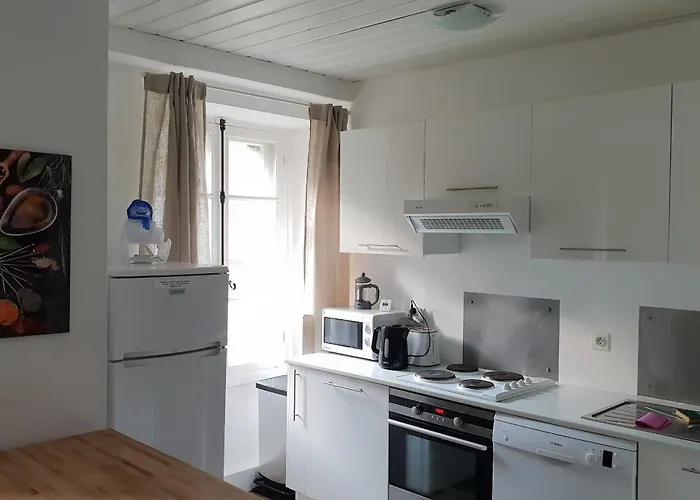 Charming Family Nest In The Heart Of Appartamento *