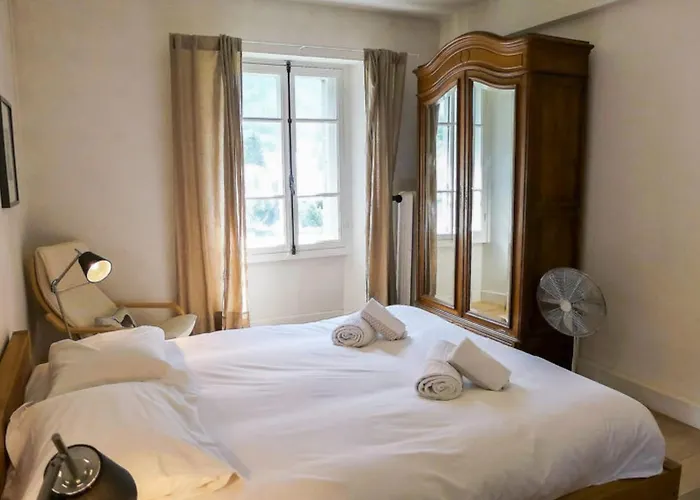 아파트 Charming Family Nest In The Heart Of